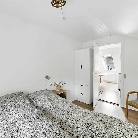 With Ocean Views Apartment